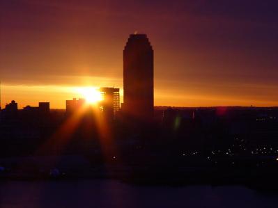 early-sunrise-in-long-island-city-alton-brothers